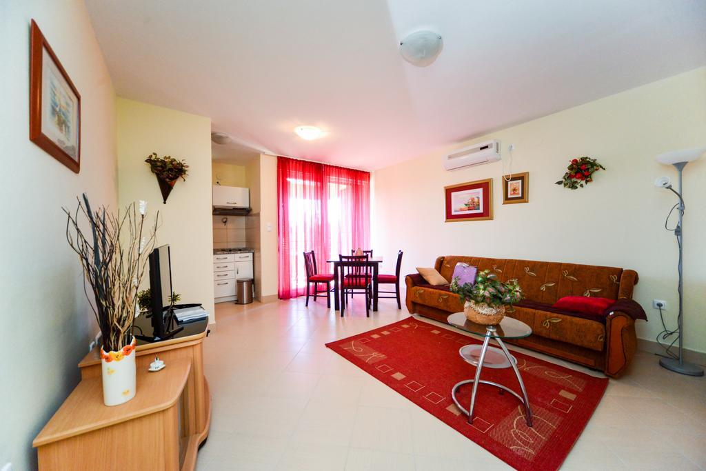 Apartments Ivan Zadar Exterior photo