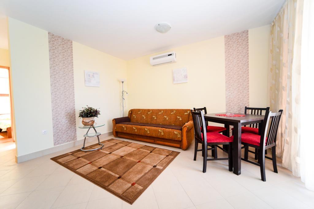 Apartments Ivan Zadar Exterior photo