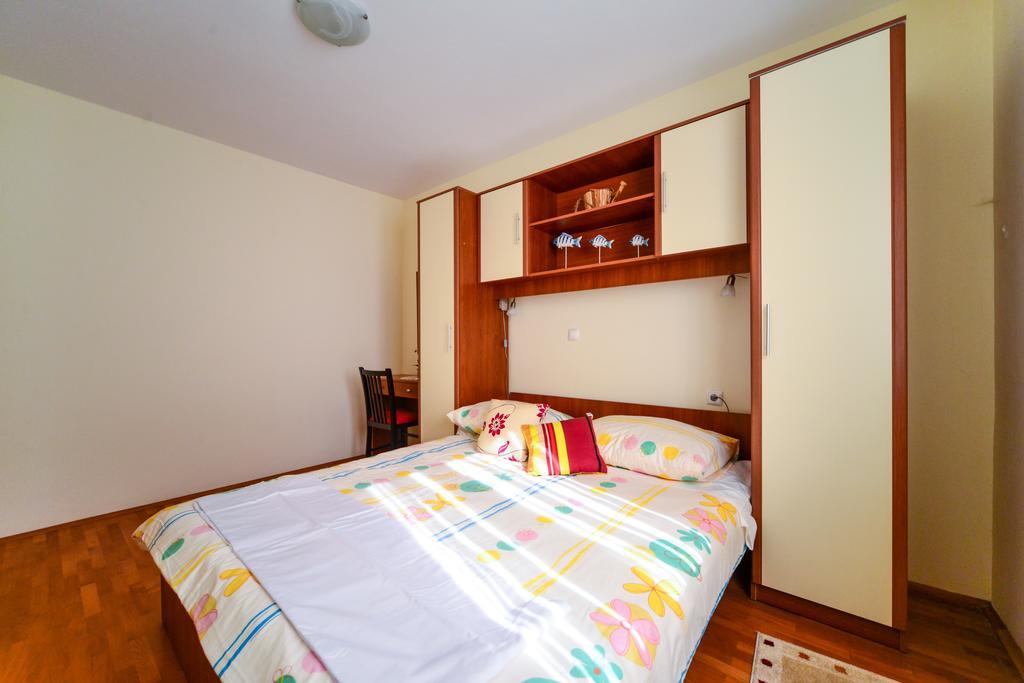 Apartments Ivan Zadar Exterior photo