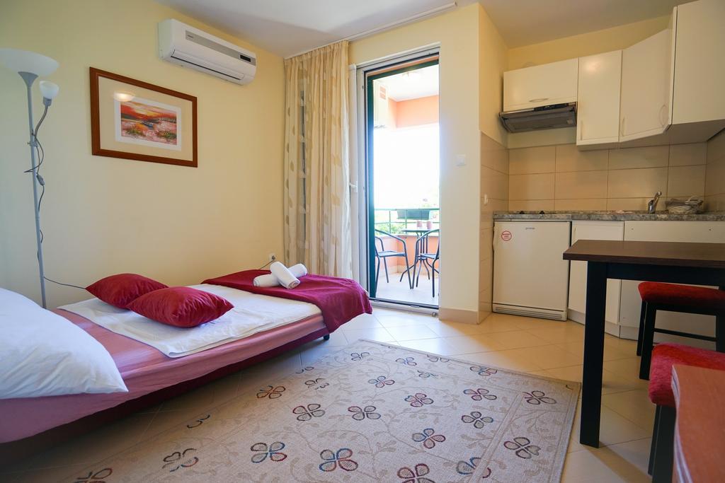 Apartments Ivan Zadar Exterior photo